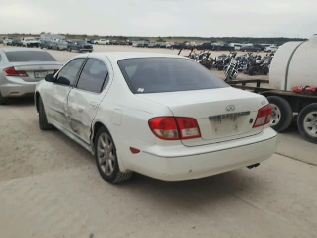 JNKDA31A42T004303 - 2002 INFINITI I35 WHITE photo 3