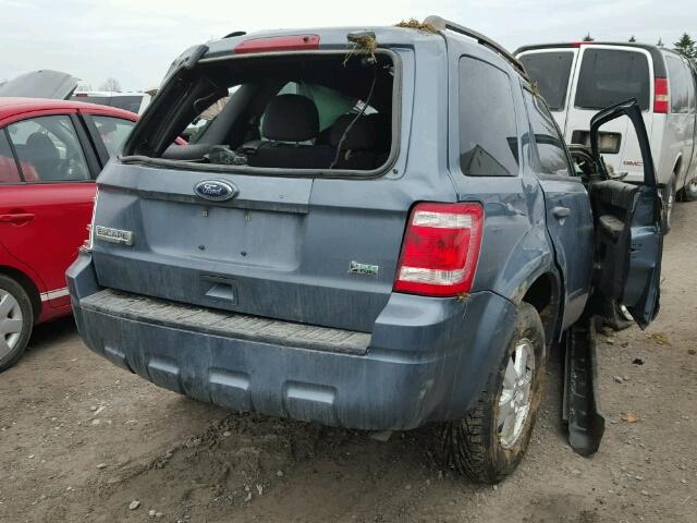 1FMCU0DG1AKB73648 - 2010 FORD ESCAPE XLT BLUE photo 4