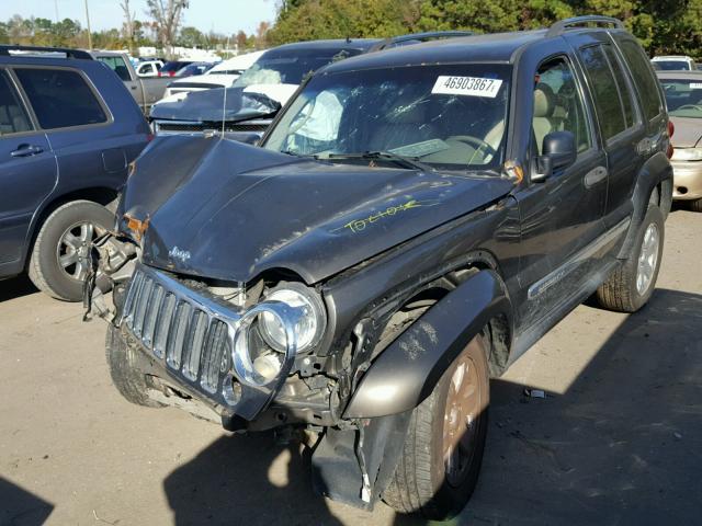 1J4GK58K65W565203 - 2005 JEEP LIBERTY LI GRAY photo 2