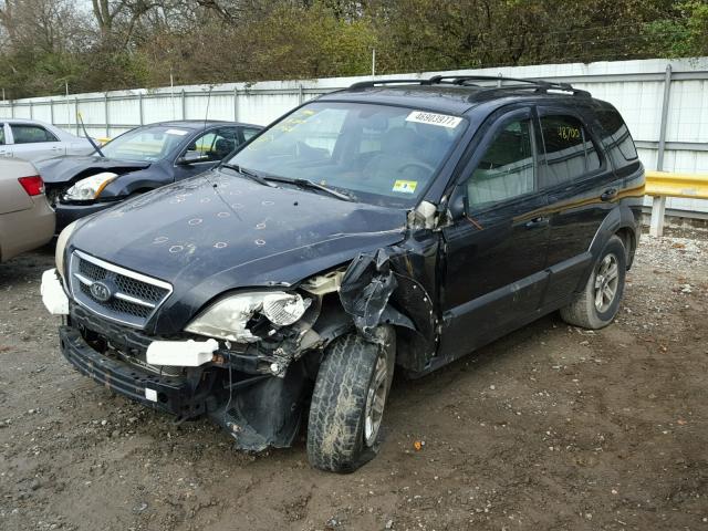 KNDJC733845304910 - 2004 KIA SORENTO EX BLACK photo 2