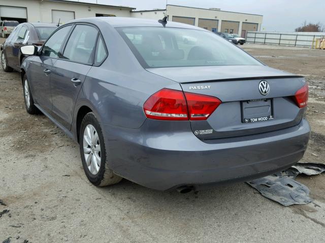 1VWAT7A39EC100808 - 2014 VOLKSWAGEN PASSAT S ნაცრისფერი ფოტო 3