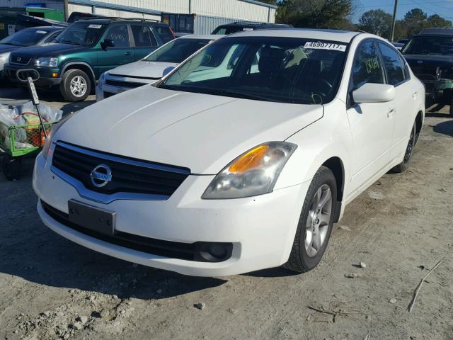 1N4AL21EX9N541550 - 2009 NISSAN ALTIMA WHITE photo 2