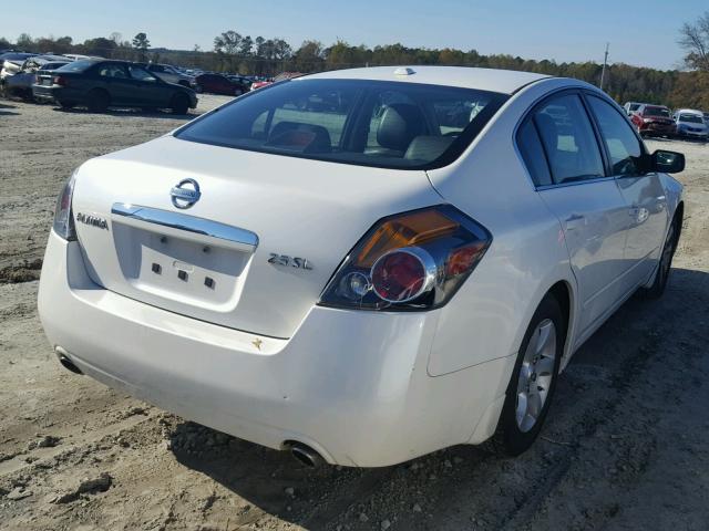 1N4AL21EX9N541550 - 2009 NISSAN ALTIMA WHITE photo 4