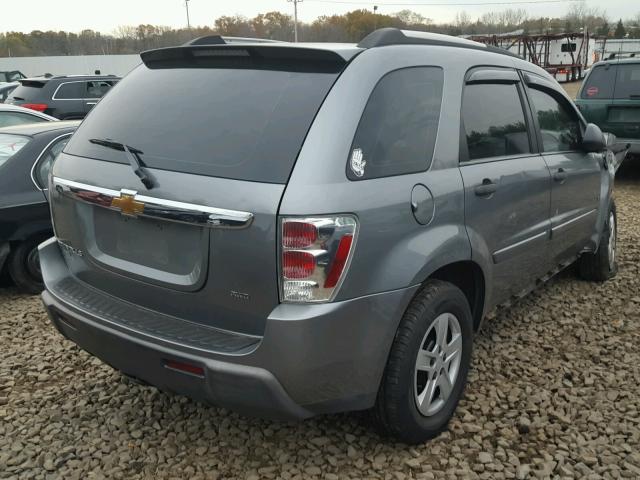 2CNDL23F266150546 - 2006 CHEVROLET EQUINOX LS SILVER photo 4