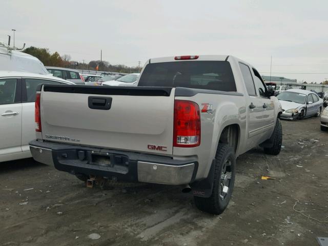 2GTEK13M771546085 - 2007 GMC NEW SIERRA SILVER photo 4