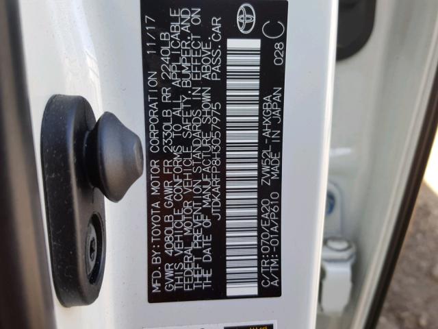 JTDKARFP8H3057975 - 2017 TOYOTA PRIUS PRIM 白色 照片 10