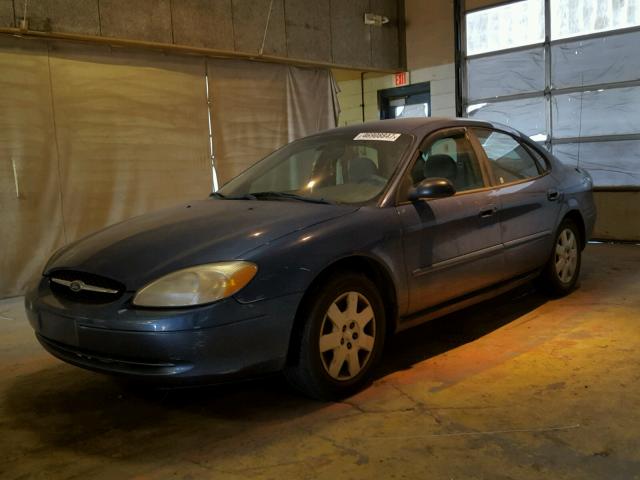 1FAFP52U32A234171 - 2002 FORD TAURUS LX BLUE photo 2