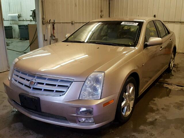 1G6DW677650146984 - 2005 CADILLAC STS GOLD photo 2