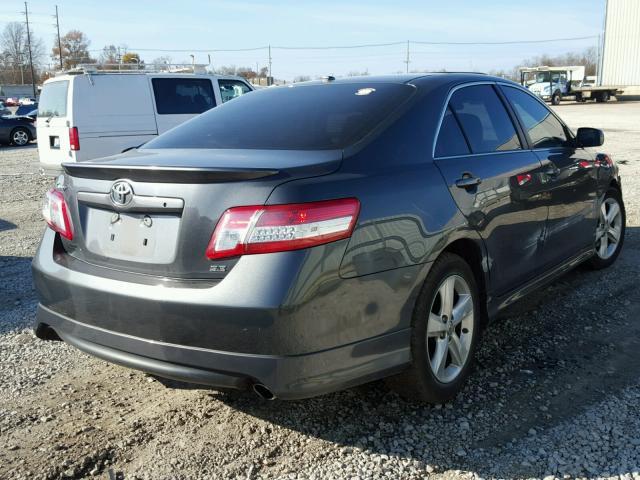 4T1BF3EK9BU661987 - 2011 TOYOTA CAMRY BASE GRAY photo 4