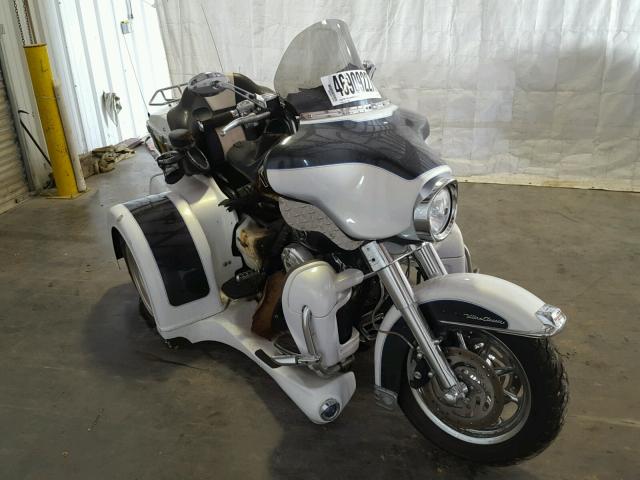 1HD1FC4198Y603077 - 2008 HARLEY-DAVIDSON FLHTCUI WHITE photo 1