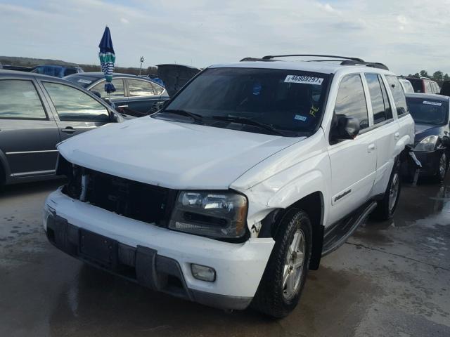 1GNDS13S722319022 - 2002 CHEVROLET TRAILBLAZE WHITE photo 2