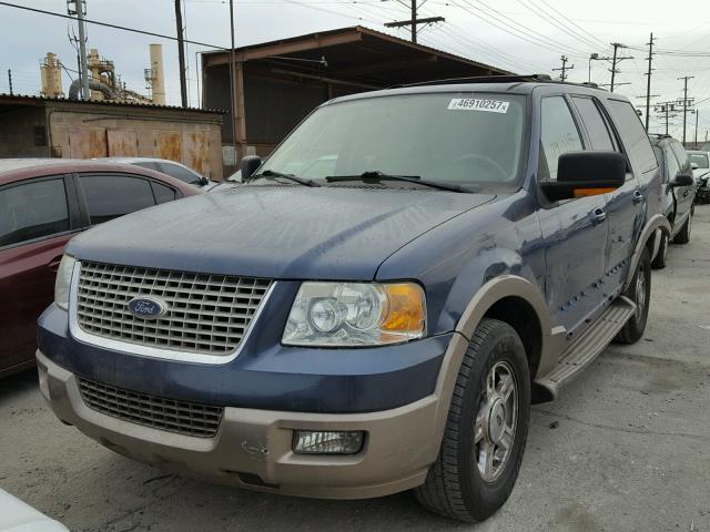 1FMEU17W74LA70816 - 2004 FORD EXPEDITION TWO TONE photo 2