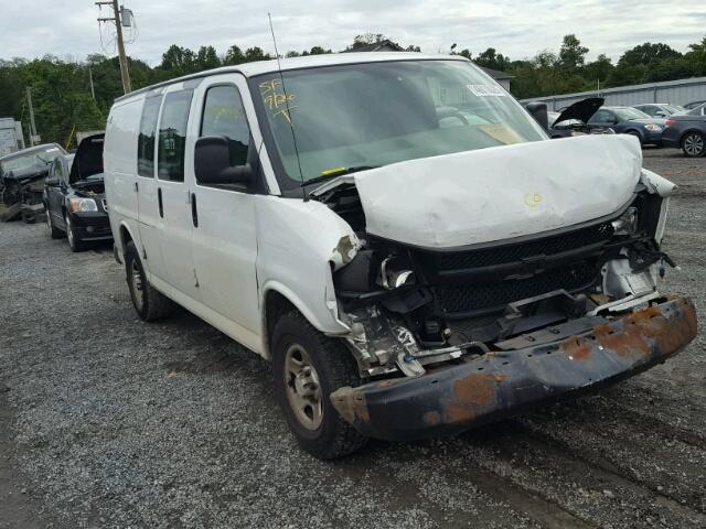 1GCFG15X161204388 - 2006 CHEVROLET EXPRESS G1 WHITE photo 1