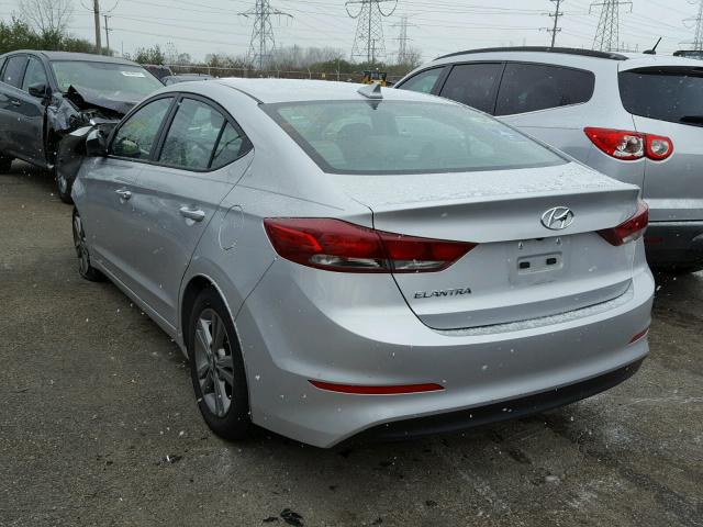 5NPD84LF5HH160617 - 2017 HYUNDAI ELANTRA SE SILVER photo 3