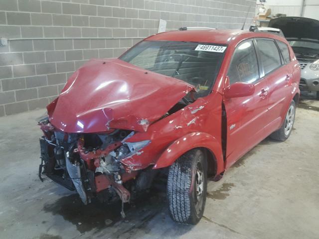 5Y2SL63825Z455813 - 2005 PONTIAC VIBE RED photo 2