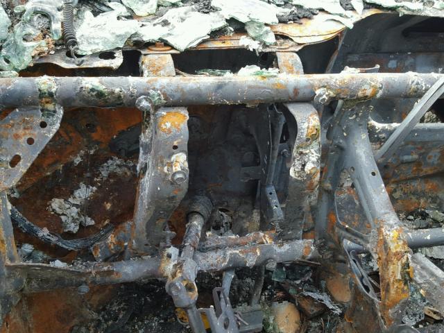 1FMCU9GX2DUA85068 - 2013 FORD ESCAPE SE BURN photo 8