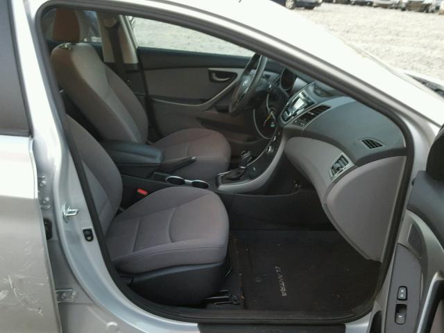 KMHDH4AE7FU264728 - 2015 HYUNDAI ELANTRA SE GRAY photo 5