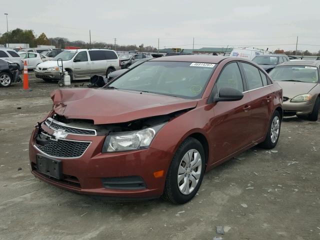 1G1PD5SH0C7274676 - 2012 CHEVROLET CRUZE LS MAROON photo 2