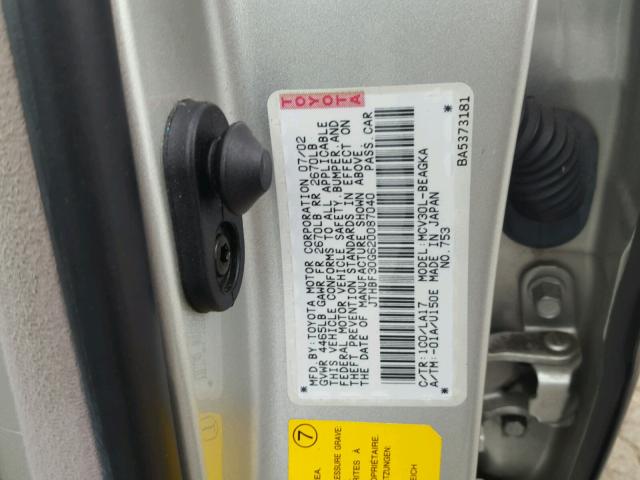 JTHBF30G620087040 - 2002 LEXUS ES 300 SILVER photo 10