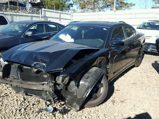 2C3CDXBGXDH507742 - 2013 DODGE CHARGER SE BLACK photo 2