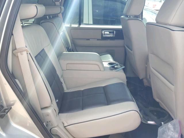 5LMFU27528LJ06822 - 2008 LINCOLN NAVIGATOR Srebrny zdjęcie 6