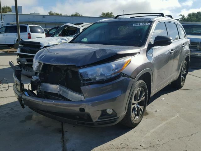 5TDJKRFH2GS262402 - 2016 TOYOTA HIGHLANDER CHARCOAL photo 2