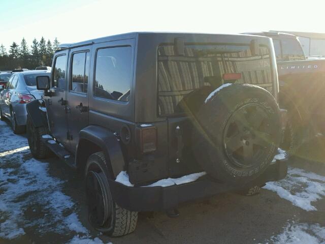 1J4BA5H12BL569573 - 2011 JEEP WRANGLER U BLACK photo 3