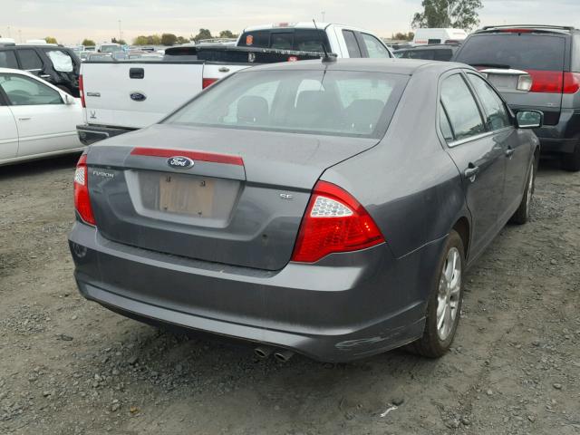 3FAHP0HA2CR366693 - 2012 FORD FUSION SE GRAY photo 4