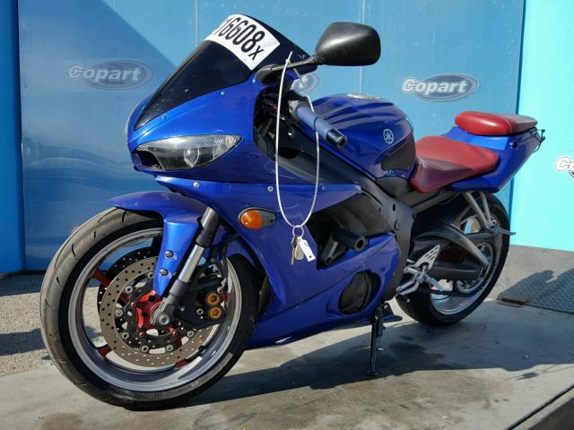 JYARJ06Y35A005353 - 2005 YAMAHA YZFR6 L BLUE photo 2