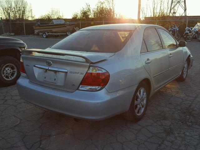 4T1BF30K35U614224 - 2005 TOYOTA CAMRY LE SILVER photo 4