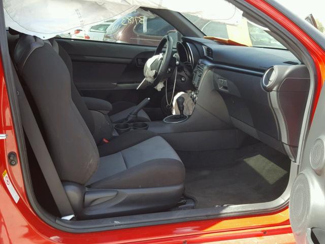 JTKJF5C71E3087639 - 2014 TOYOTA SCION TC RED photo 5