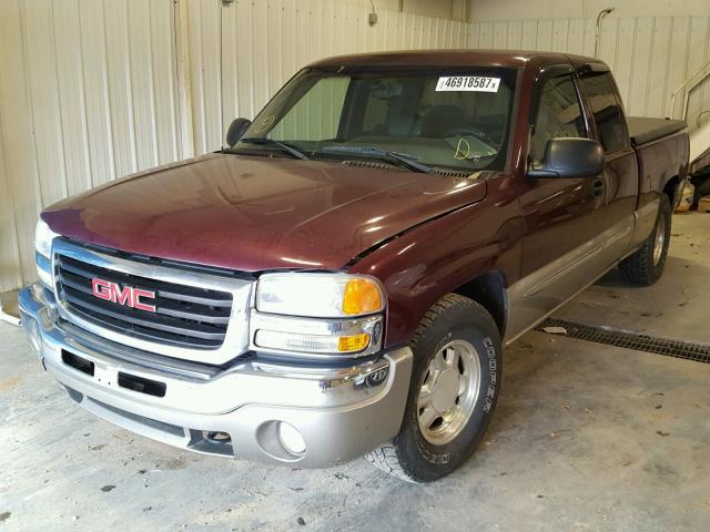 2GTEC19T231316539 - 2003 GMC NEW SIERRA MAROON photo 2