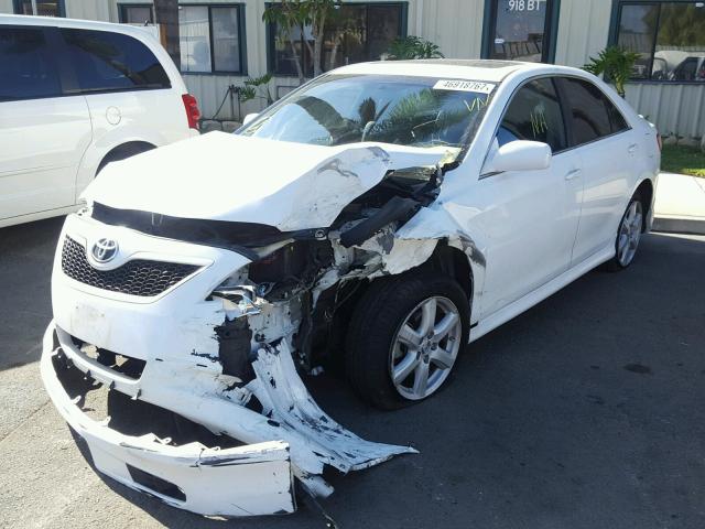 4T1BK46K48U573695 - 2008 TOYOTA CAMRY LE WHITE photo 2