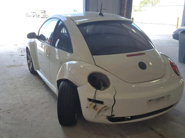 3VWFW31C28M510925 - 2008 VOLKSWAGEN NEW BEETLE თეთრი ფოტო 3