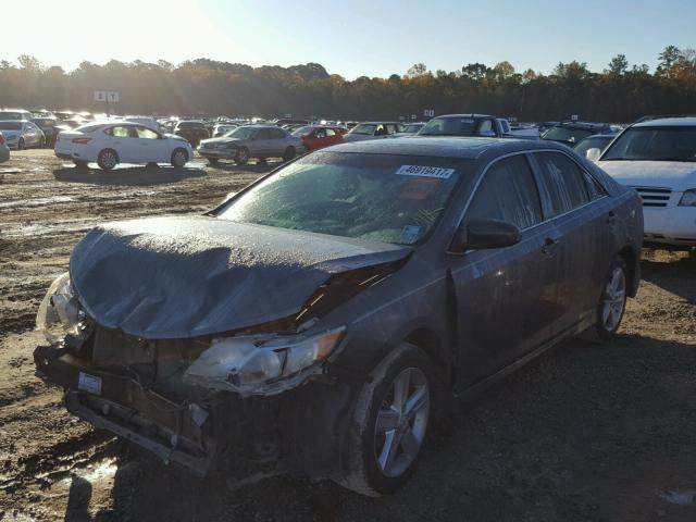 4T1BF1FK2EU738772 - 2014 TOYOTA CAMRY L GRAY photo 2