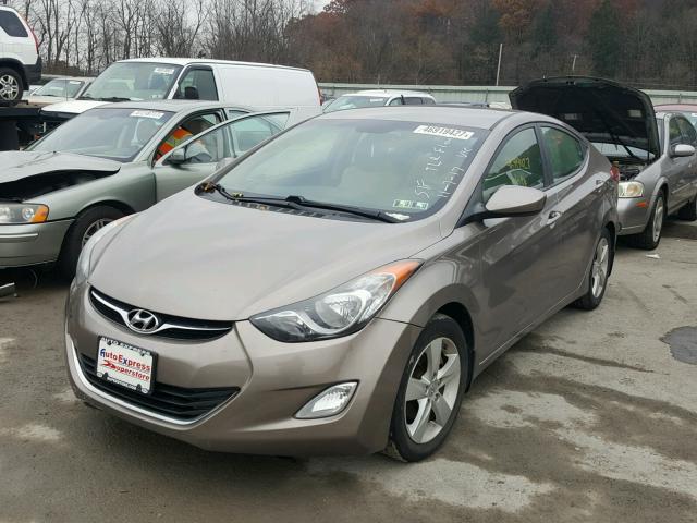 5NPDH4AE7CH139268 - 2012 HYUNDAI ELANTRA GL TAN photo 2