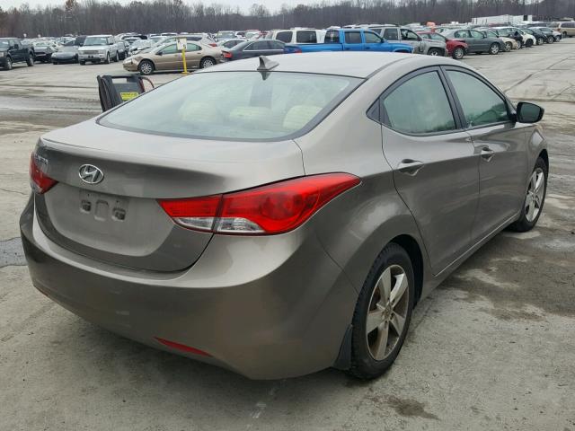 5NPDH4AE7CH139268 - 2012 HYUNDAI ELANTRA GL TAN photo 4