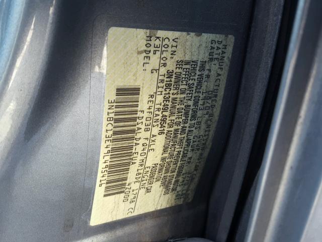 3N1BC13E49L495416 - 2009 NISSAN VERSA S SILVER photo 10