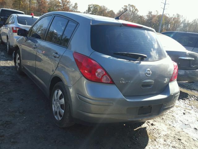 3N1BC13E49L495416 - 2009 NISSAN VERSA S SILVER photo 3