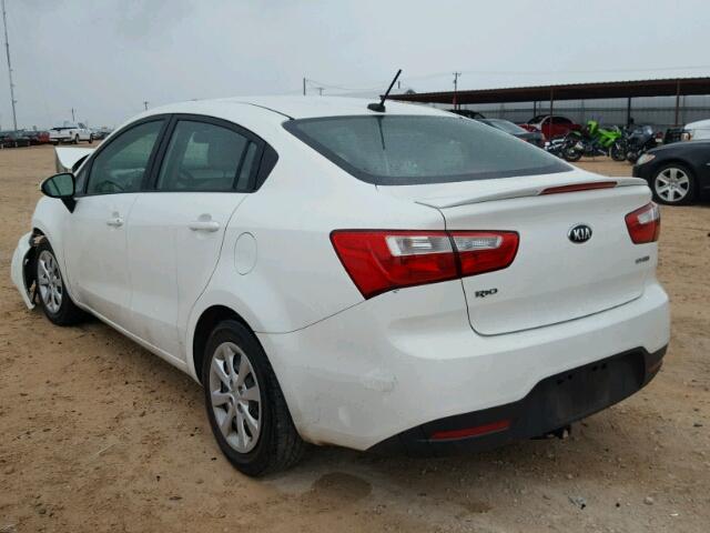 KNADN4A30F6478411 - 2015 KIA RIO EX WHITE photo 3