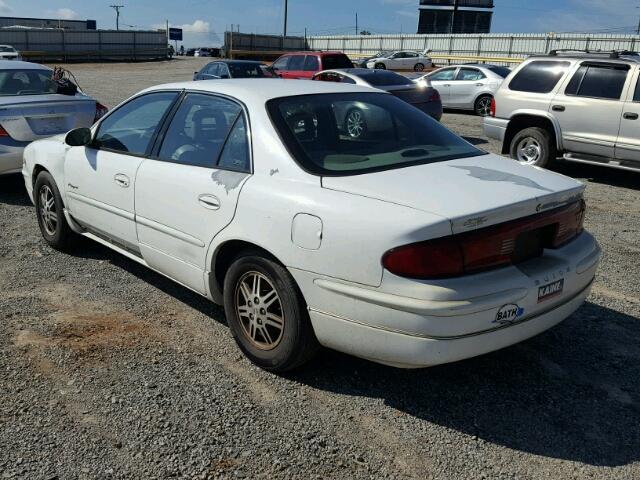 2G4WB55K9Y1252188 - 2000 BUICK REGAL LS WHITE photo 3