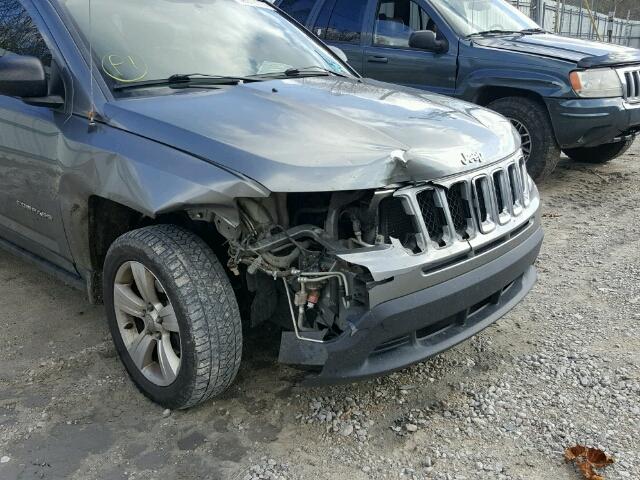 1J4NF1FB3BD266606 - 2011 JEEP COMPASS SP GRAY photo 9