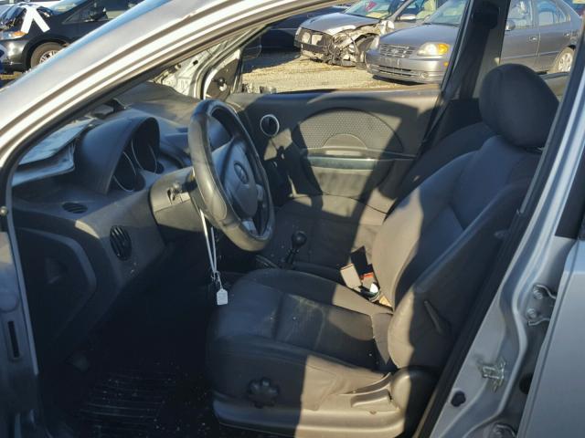 KL1TD66697B792140 - 2007 CHEVROLET AVEO BASE SILVER photo 5