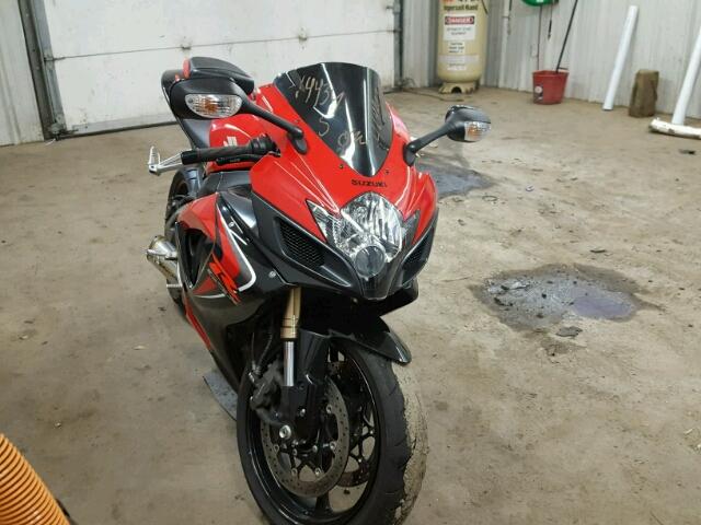 JS1GN7DA662116001 - 2006 SUZUKI GSX-R600 K RED photo 1