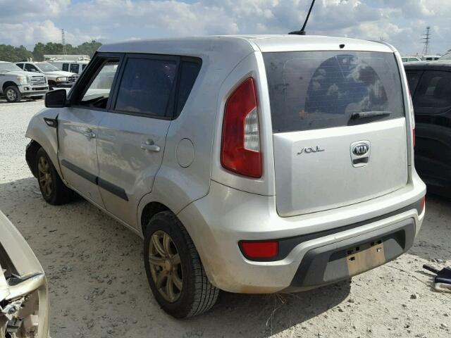 KNDJT2A52D7524717 - 2013 KIA SOUL SILVER photo 3