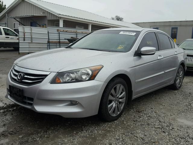 1HGCP3F89BA030040 - 2011 HONDA ACCORD EXL SILVER photo 2