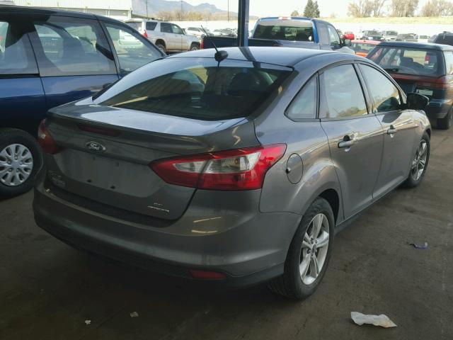 1FADP3F24EL154813 - 2014 FORD FOCUS SE GRAY photo 4