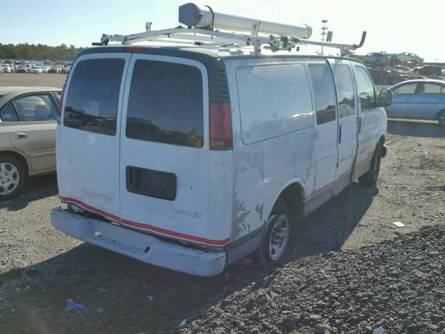 1GCFG25W2Y1178125 - 2000 CHEVROLET EXPRESS G2 WHITE photo 4