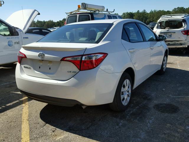 5YFBPRHE7GP419066 - 2016 TOYOTA COROLLA EC WHITE photo 4