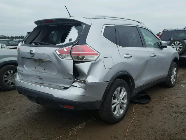 5N1AT2MV6FC804450 - 2015 NISSAN ROGUE S SILVER photo 4